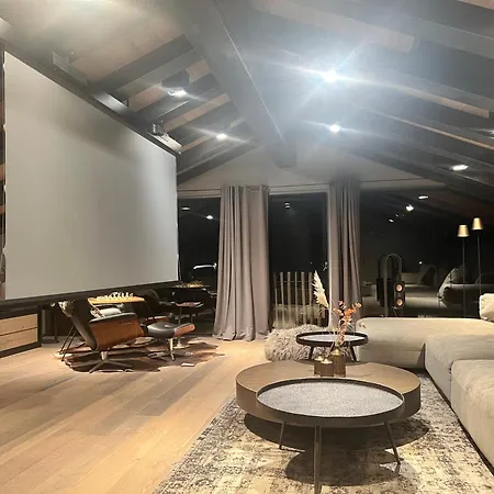 Chalet S - 5 Sterne Luxus Ferienhaus direkt am Eibsee und Zugspitze-2