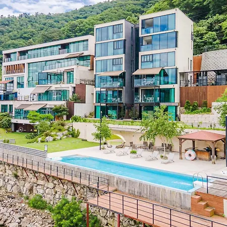 Gapyeong Pension The Square 24 Spa Pension-2