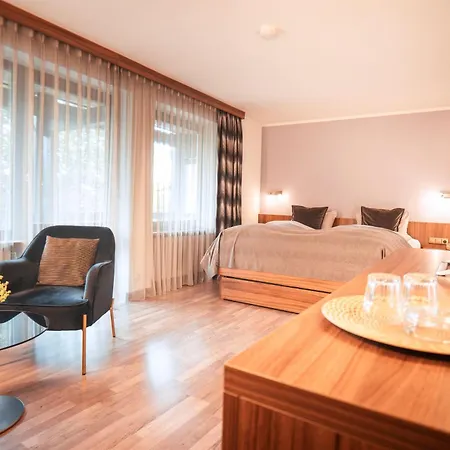 Hotel Bavaria-2