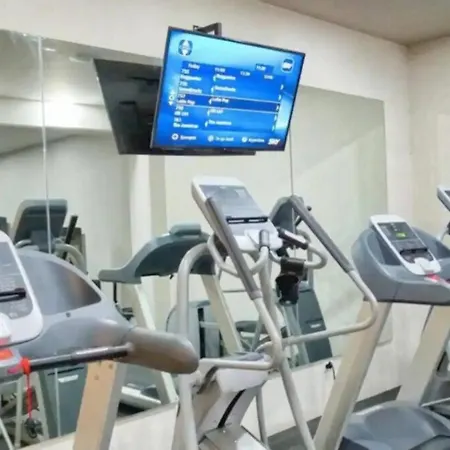Private Pool Penthouse, Gym, 5-Min 5Th Av & Beach-2