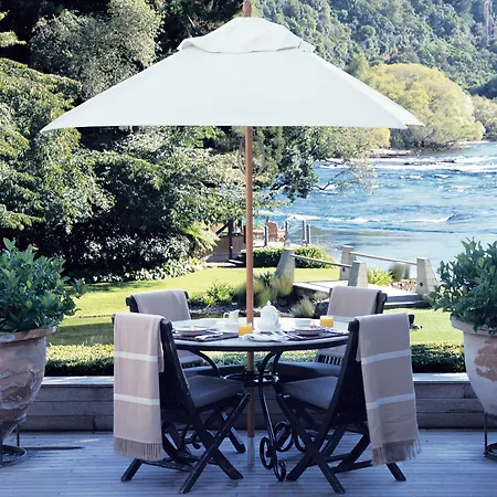 Huka Lodge, Beckons-3