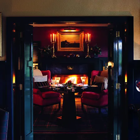 Huka Lodge, Beckons-2