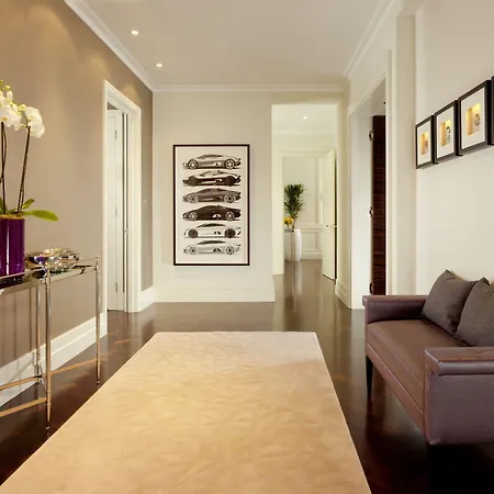 Taj 51 Buckingham Gate Suites And Residences-2
