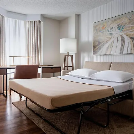 Sheraton Suites Market Center Dallas-2