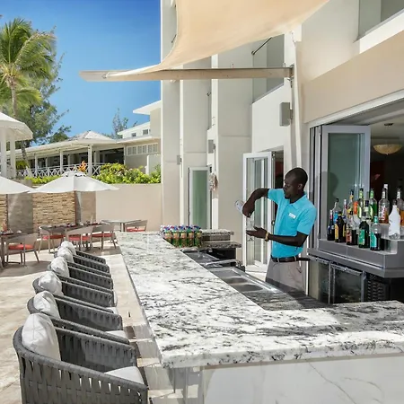 Sea Breeze Beach House All Inclusive By Ocean Hotels-2