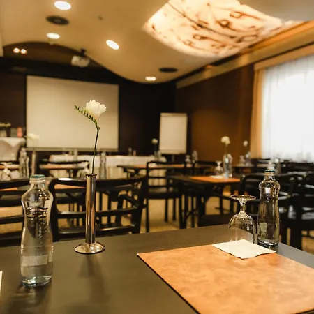Boutique Hotel Dubna Skala-3