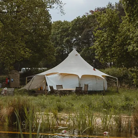 Moat Island Glamping-2