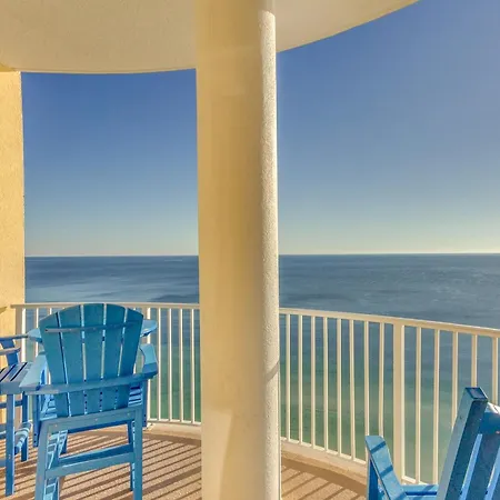 Beachfront Condo W/ Resort Amenities & Ocean Views-3