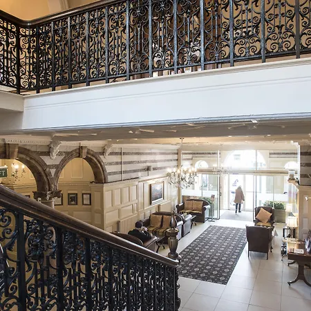 Crown & Mitre Hotel-3