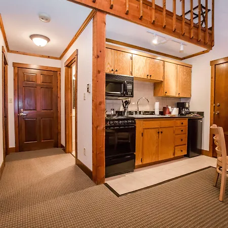 Kandahar Lodge At Whitefish Mountain Resort-3