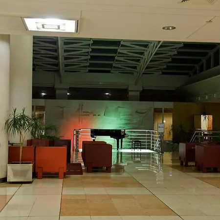 Vip Executive Entrecampos Hotel & Conference-3