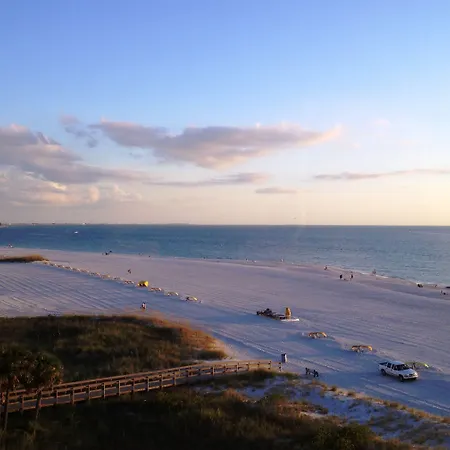 Sunset Vistas Two Bedroom Beachfront Suites-2