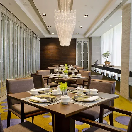 Taj Lands End-2
