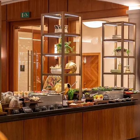 Four Seasons Hotel Amman-2