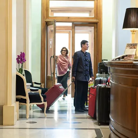 Alpi Hotel-3
