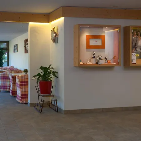 Hotel Helvetia Intergolf-2