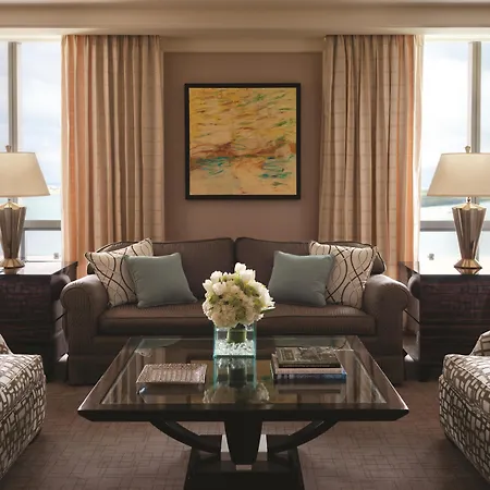 Four Seasons Hotel Miami-2
