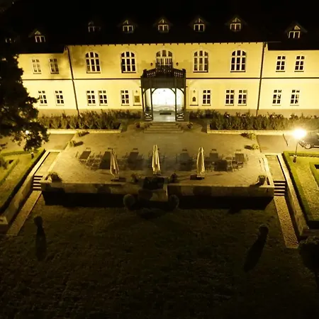 Castle Hotel Grof Degenfeld-2