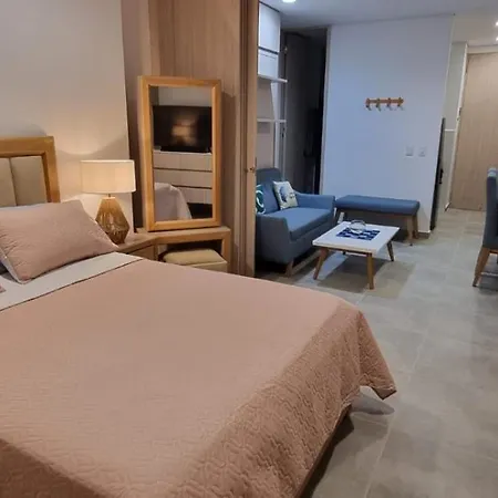 Salguero Suite-2