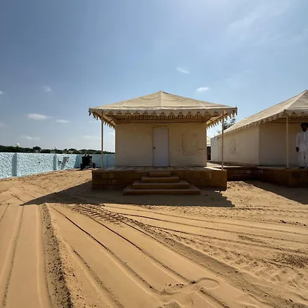 Desert Offbit Luxurious Camp-3