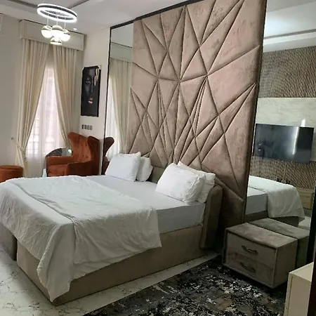 Nins Lux Suites-3