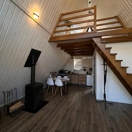 Riverview Cottage-2