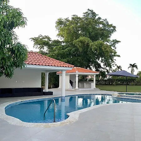 Villa In Metro Country Club, Juan Dolio-3