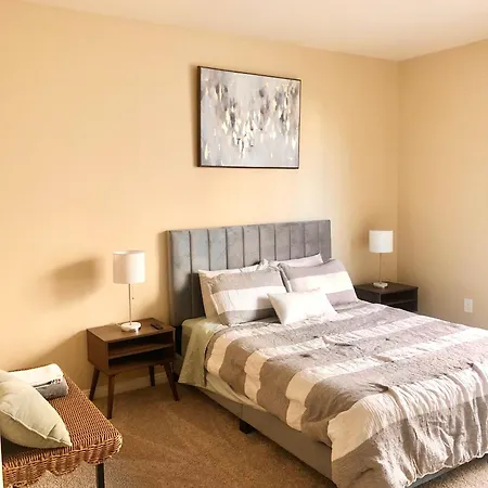 Spacious 2B 2B Pool View Loft Apartment In Marina Del Rey-2