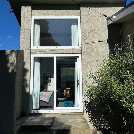The Fantail'S Nest - Cosy & Quiet Studio Apartment-3