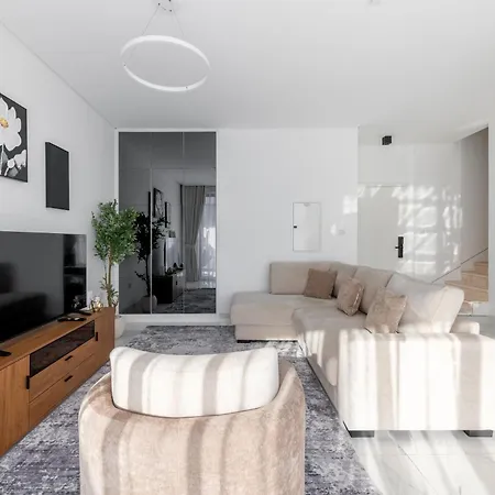 Brand New Grand 2Br Duplex Apartment In Jumeirah Village Circle With Pool, Gym And Kids Playground-3
