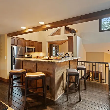 Ridgepoint - Three Bedroom With Spa #128-3