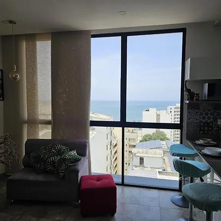 Apartasuites Vita 945-2