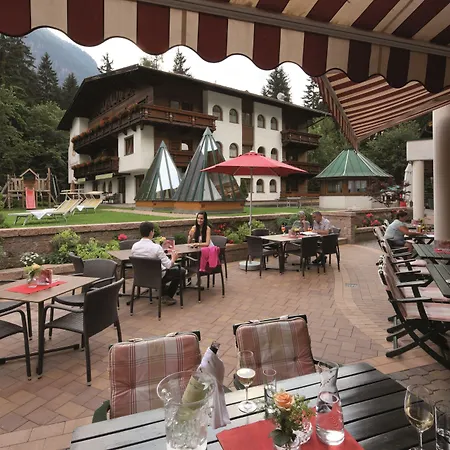 Aktivhotel Waldhof-2