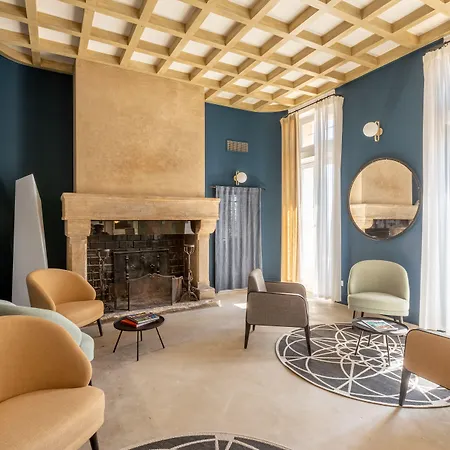 Hostellerie du Château des Fines Roches-3