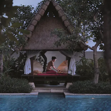 The Ritz-Carlton Jakarta, Mega Kuningan-3