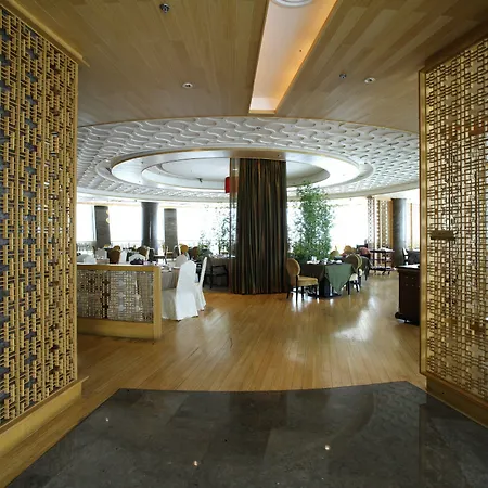 Grand Millennium Shanghai Hongqiao-2