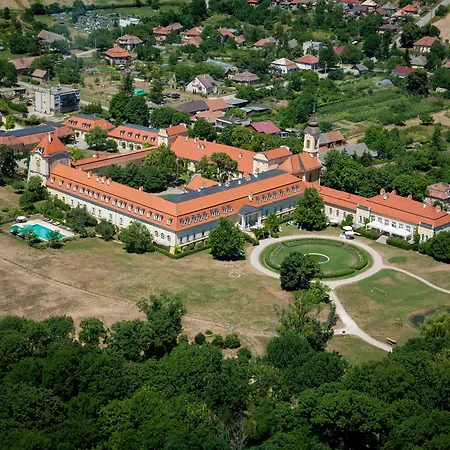 Hotel Chateau Bela-2