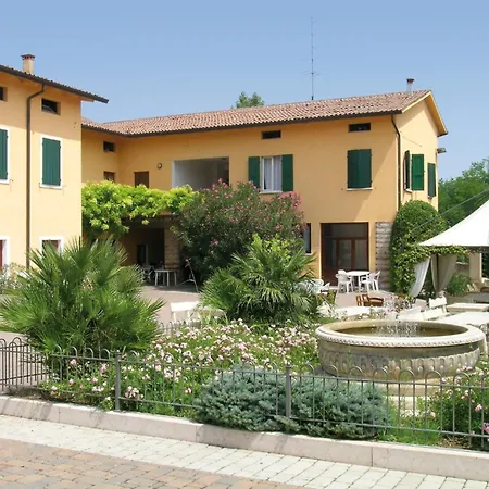 Hotel Bella Italia-3