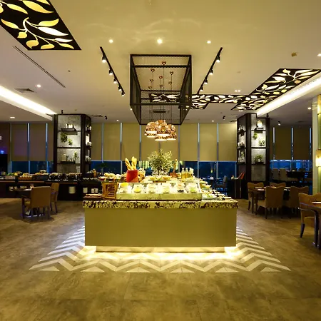 Cambridge Hotel Medan-3