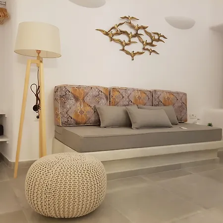 Adamant Suites (Adults Only)-3