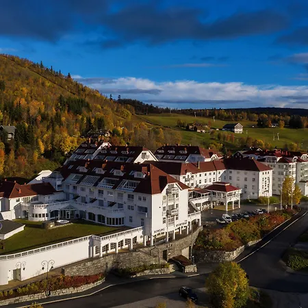 Dr. Holms Hotel-2