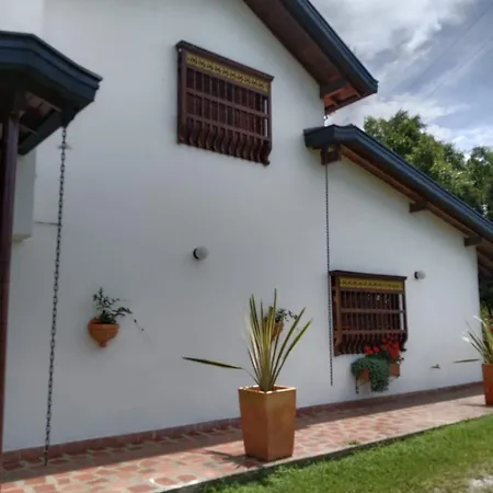 Hermosa Villa La Laja Rionegro-3