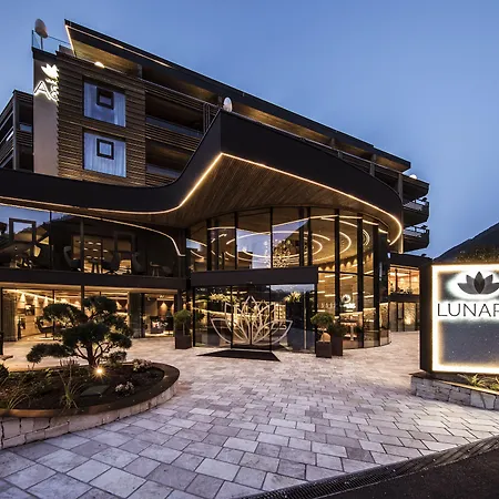 LUNARIS Wellnessresort-2