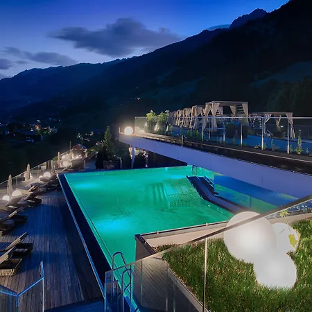 LUNARIS Wellnessresort-3