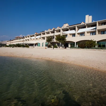 Family Hotel Pagus-3