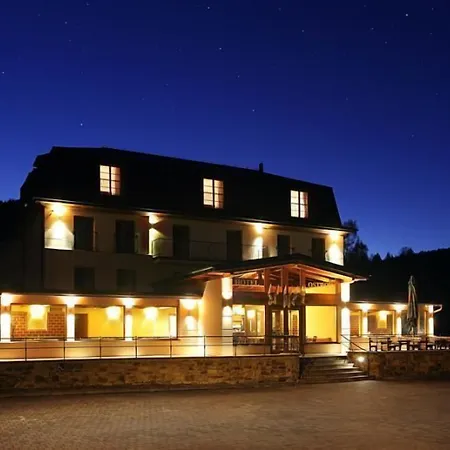 Hotel Ostrov-2