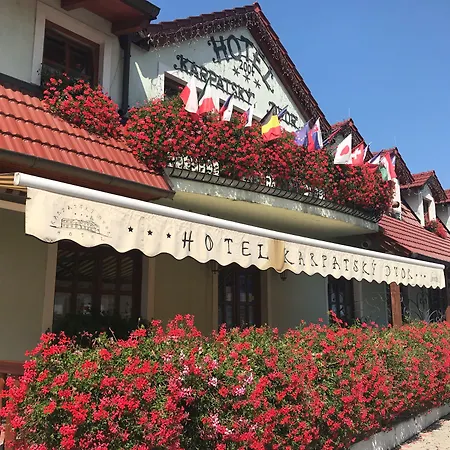 Hotel Karpatsky Dvor Lozorno-2