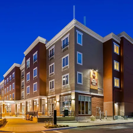 Best Western Plus Chateau Inn Sylvan Lake-3