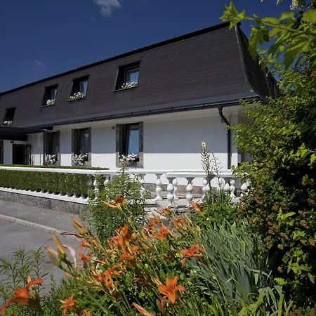 Aparthotel Vila Minka-3