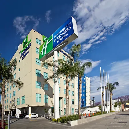 Holiday Inn Express & Suites Queretaro By Ihg-3